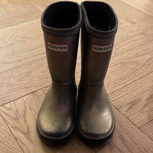 Hunter Gold Kids Boots Size 8 (UK 7)